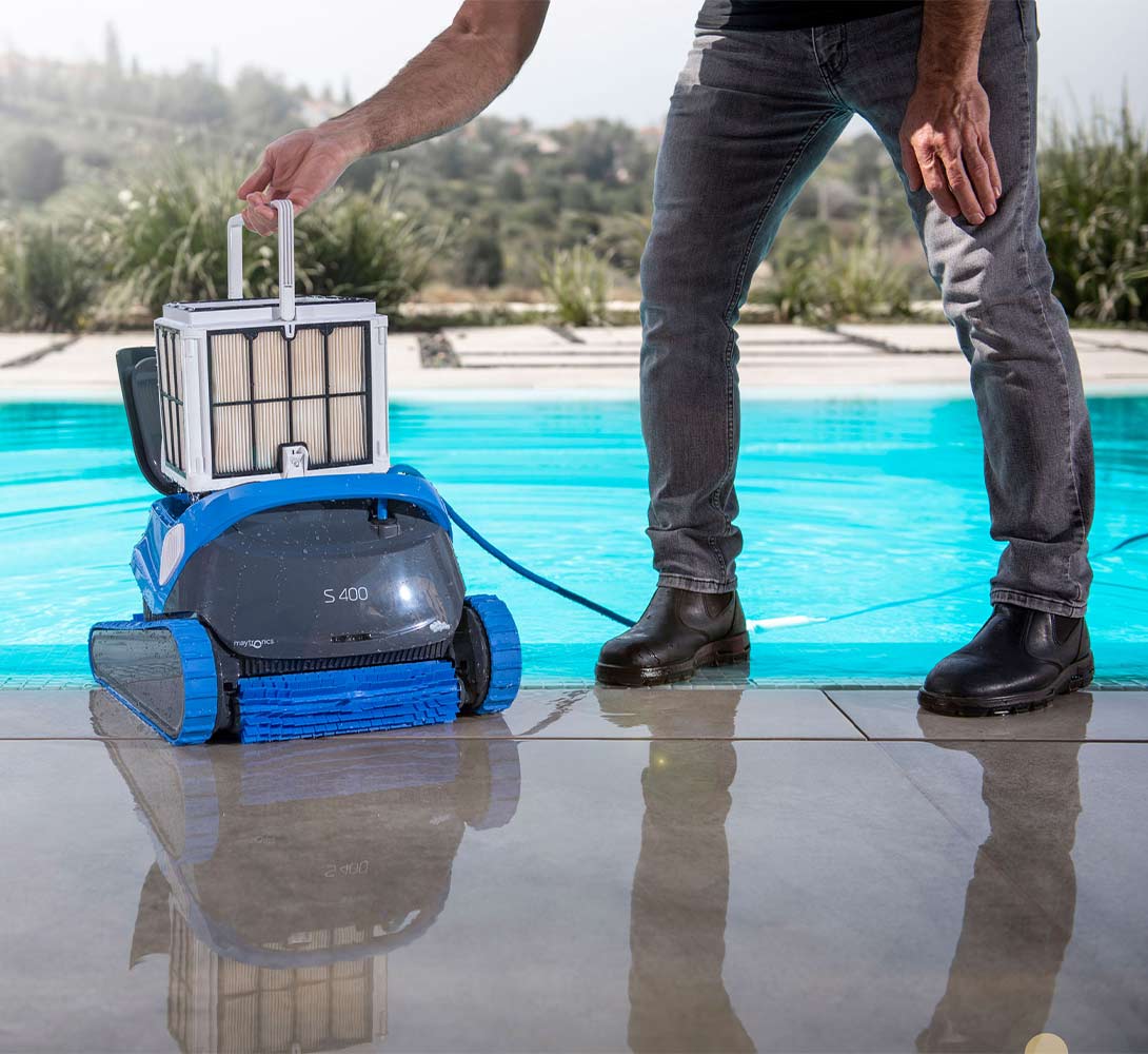 dolphin s400 pool cleaner