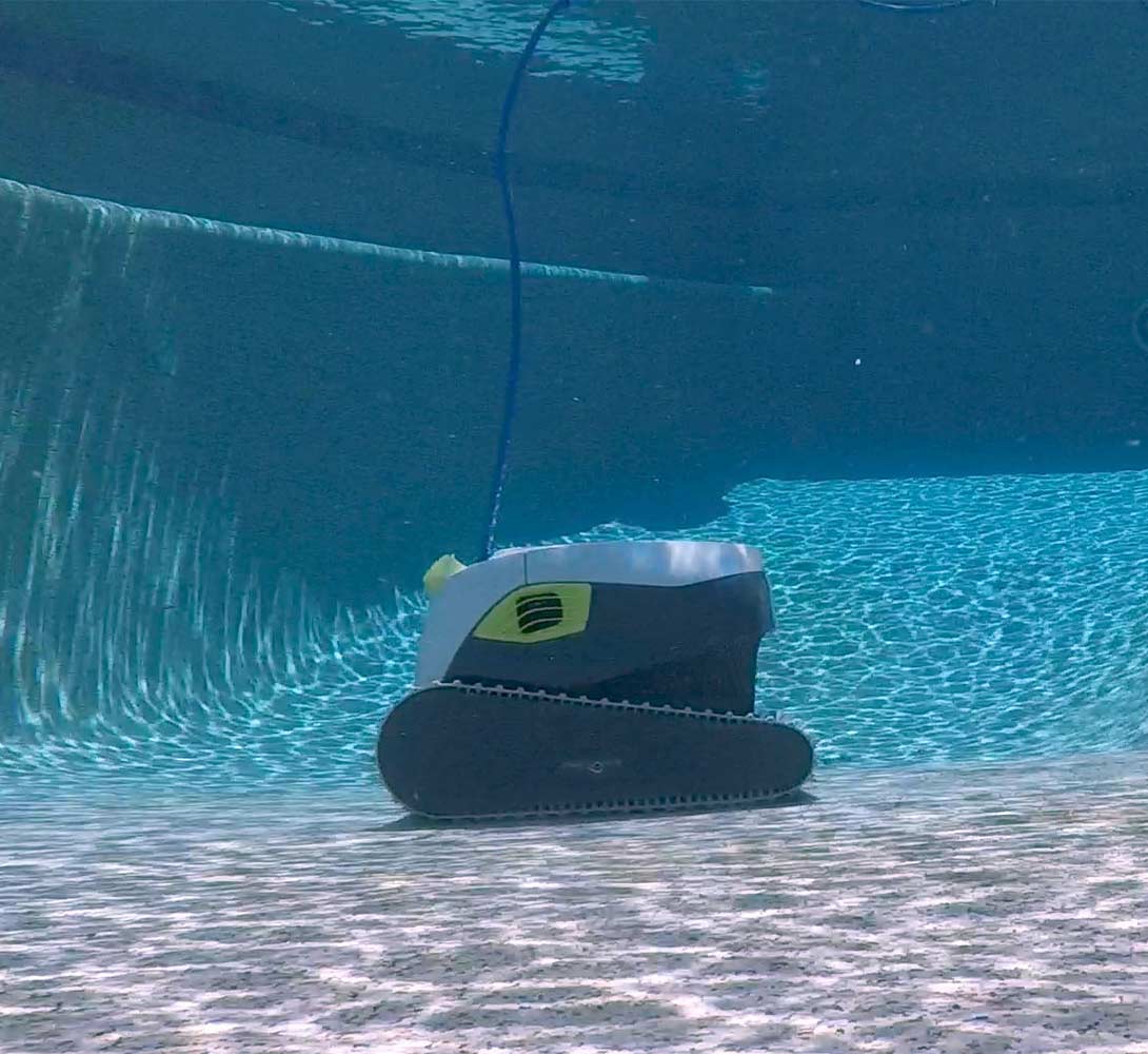 dolphin x40 plus pool cleaner