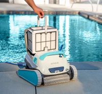 Dolphin Active 40 Poolside Cleaning Robot 7