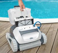 Dolphin E10 Poolside Cleaning Robot 6