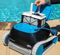 Dolphin Nautilus CC Poolside Cleaning Robot 3