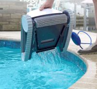 Dolphin Proteus DX3 Poolside Cleaning Robot 4