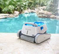 Dolphin Proteus DX5i Poolside 2